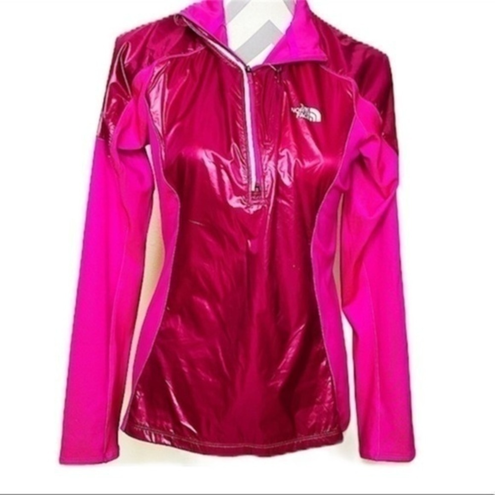 Nwt The North Face pullover